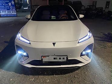 ZX: Changan : 2026 г., 1.5 л, Автомат, Электромобиль, Кроссовер — 1