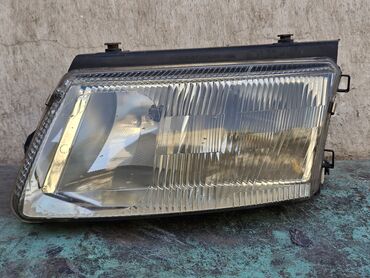 Передние фары: Передняя левая фара Volkswagen 1996 г., Б/у, Оригинал, Германия — 2