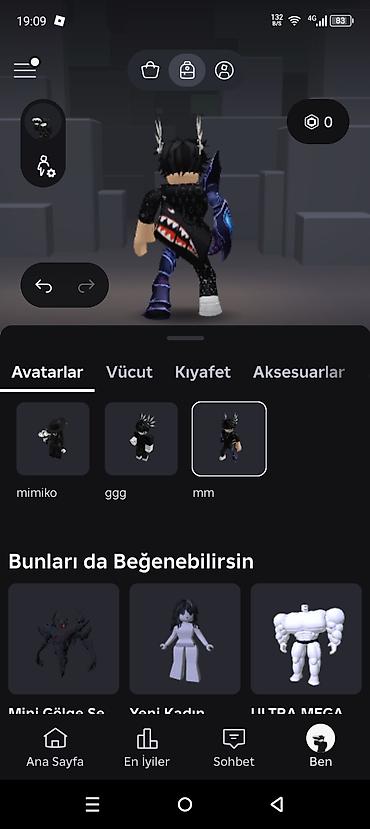 Şəxsi əşyalar: Tezili satılır whatsapp dan elaqe saxlayın gözel hesabdı 20k robux — 8