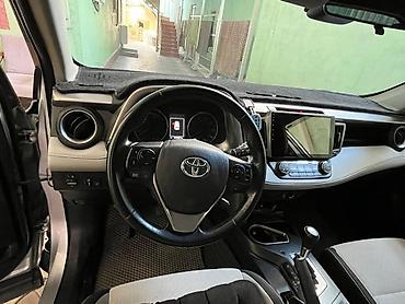 торг: Toyota RAV4: 2017 г., 2.5 л, Автомат, Гибрид, Кроссовер — 4