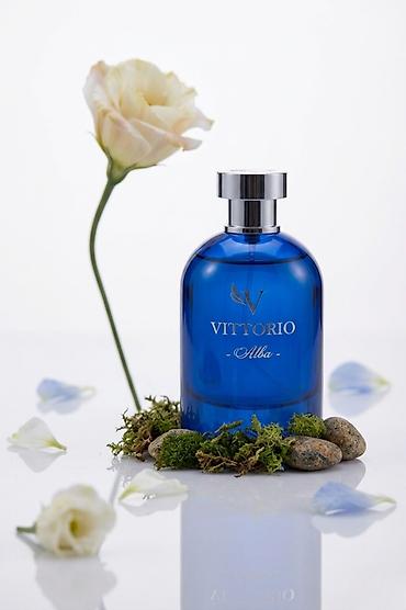 Şəxsi əşyalar: Vittorio parfum kolleksiyası – elegant şüşələrdə premium ətir seçimi — 2