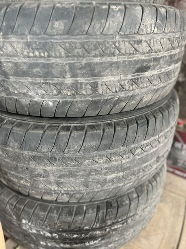 садор r17: Шиналар 265 / 65 / R 17, Жай, Колдонулган, Жеңил унаалар, Michelin