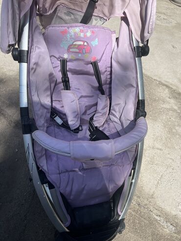 детская коляска фирмы chicco: Коляска, цвет - Фиолетовый, Б/у