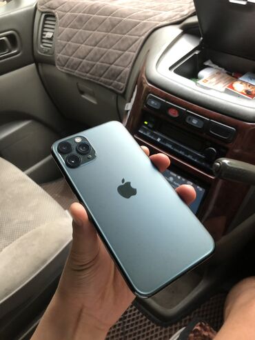 iphone 11 копия: IPhone 11 Pro, Б/у, 256 ГБ, Зеленый, Защитное стекло, Зарядное устройство, 81 %