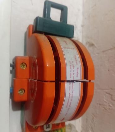 siemens cl50: Türkiyənin təzə Simens avtomatları 2 eded 3- fazalı 50 A-dir 15 azndir — 8