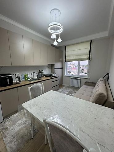 1 комната, 33 м², Азия Молл Элитка, 4 этаж, Евроремонт at lalafo.kg 1 комната, 33 м², Азия Молл Элитка, 4 этаж, Евроремонт