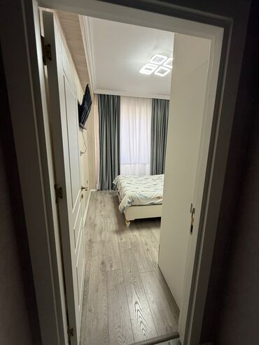 Mənzil kirayələyirəm: 2 otaqlı, 65 kv. m — 8