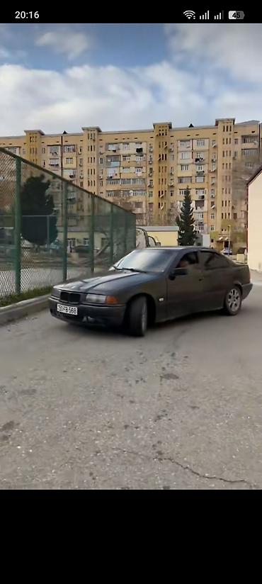 BMW: BMW 318: 1.8 l | 1994 il Sedan — 2