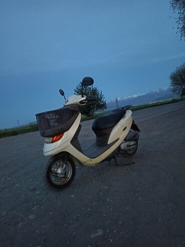 скутер в рассрочку без банка бишкек: Скутер Honda, 60 куб. см, Бензин, Б/у