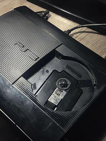 ps4 disk: Playstation 3 SuperSlim 500 гб в комплекте: провод — 3