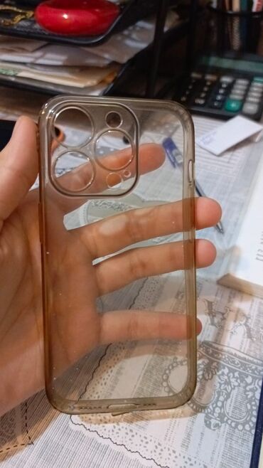 iphone 13 işlənmiş: IPhone 13 pro case.Cəmi 1 həftə işlənib