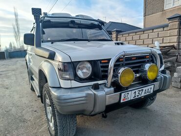 Mitsubishi: Mitsubishi Pajero: 1994 г., 2.9 л, Механика, Дизель, Внедорожник