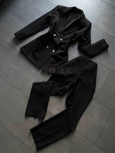 Kompleti: New,,Royal Dreamer’’Suitvelicine:36/38/40/42/44/46 Boje:Crna Bela — 1