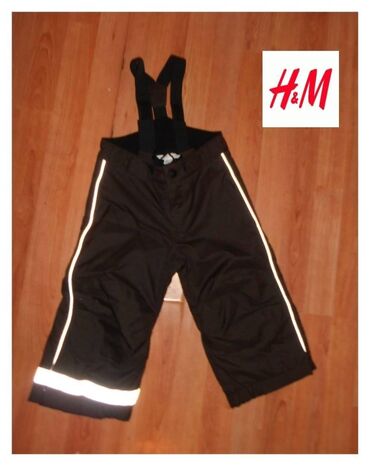 Jakne, kaputi i prsluci: Ski pantalone za decu od 0 do 6 godina

cena od 900 do 2000 din — 11