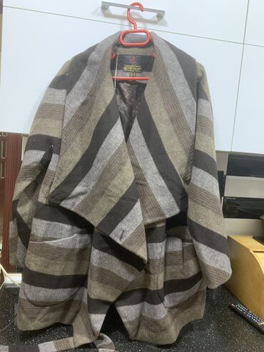 женское пальто: Пальто 4XL (EU 48), цвет - Бежевый