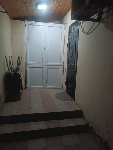 дом без посредников: Suraxanı 2 otaqlı, 80 kv. m, Orta təmir