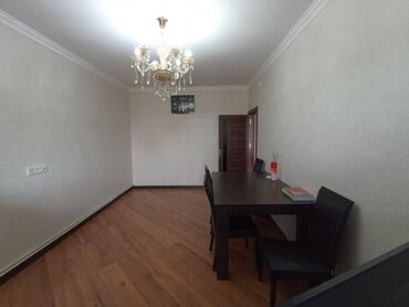 Köhnə tikili: Bakı, Yeni Günəşli Massiv V, 3 otaqlı, Köhnə tikili, 82 kv. m — 3