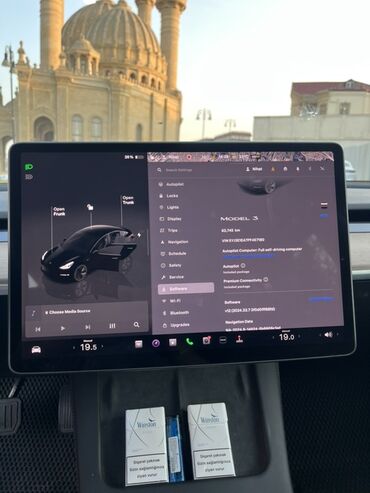 Tesla: Tesla Model 3 – tam elektrikli sedan Xüsusiyyətlər və dizayn: - Gözəl — 15