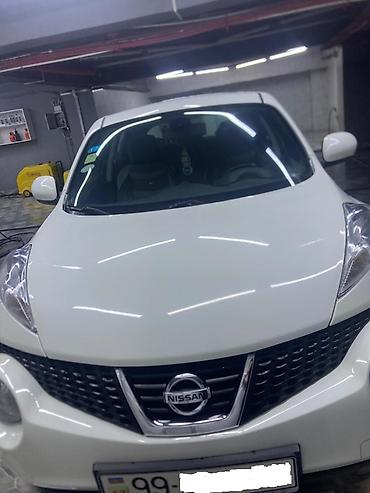skoda minivan: Nissan Juke: 1.6 l | 2012 il Krossover — 2