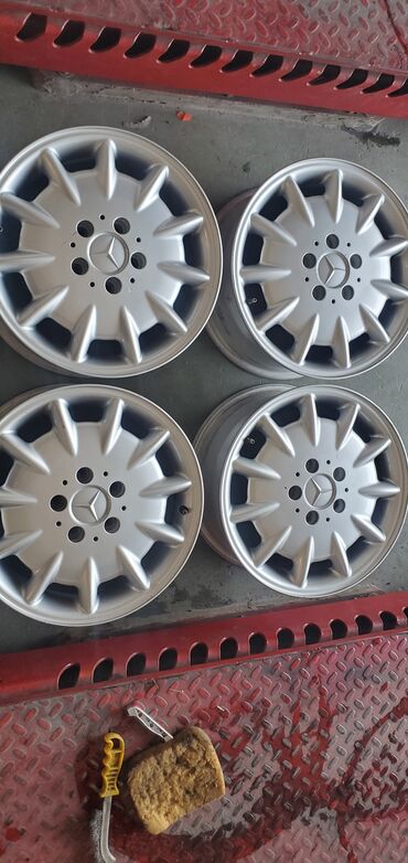 sin ve diskler: Б/у Диск Mercedes-Benz R 16, 5 Болтов