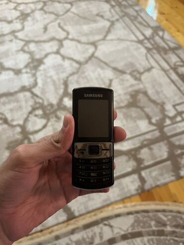 Samsung: Samsung D900, rəng - Qara, Düyməli