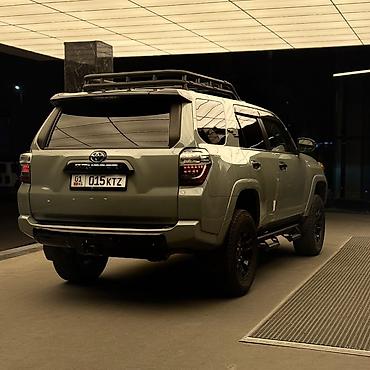 тойота 4 раннер: Toyota 4Runner: 2023 г., 4 л, Автомат, Бензин, Внедорожник — 4
