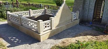 Ритуальные услуги: Облицовка надгробий, Изготовление памятников, Изготовление табличек | Мраморная крошка, Габбро, Металл | Оформление — 13