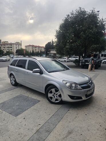 masin uzlukleri: Opel Astra: 1.3 л | 2009 г. 361000 км Универсал