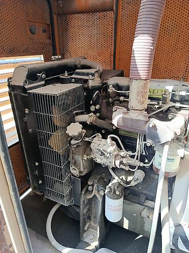 Generatorlar: Generator – 30 kVA, 3 faza Texniki xüsusiyyətlər: - Güc: 30 kVA - — 11