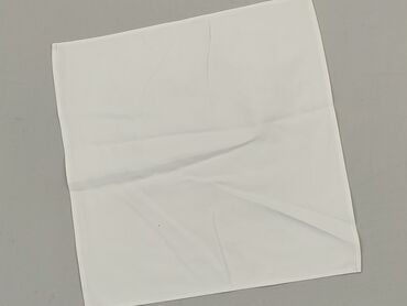 Textile: PL - Napkin 42 x 42, color - white, condition - Good