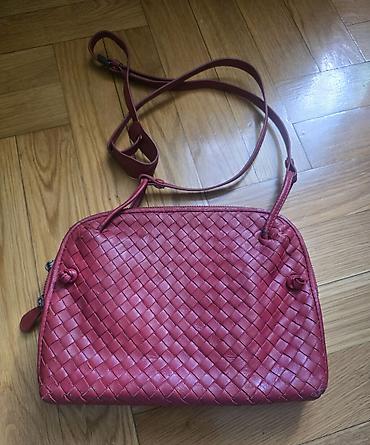Torbe: Bottega Veneta Nodini crvena kozna torba sa dugačkim kaišem. Crossbody — 3