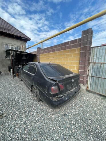 ниссан примера автомат: Автомобиль Nissan Primera, представленный в кузове седан и черном