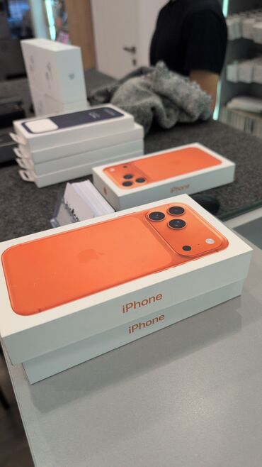 самсунг галакси таб а7: IPhone 17 Pro, Жаңы, 256 ГБ, Коралл, Кабель, Куту, Бөлүп төлөө менен, 100 %