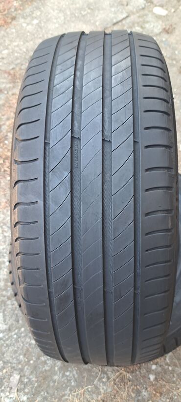 polovne gume niš: 215 60 R16 Michelin primacy 4. Prodajem jednu polovnu letnju auto gumu