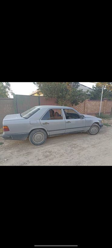 шины размер 18: Mercedes-Benz W124: 1985 г., 2.3 л, Механика, Бензин, Седан