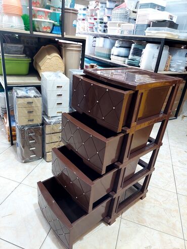 Dolablar: Yeni, 4 qapılı — 8