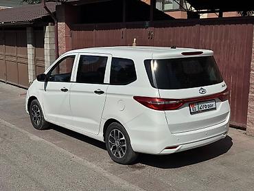 aion s 2021: Changan Auchan A600 EV: 2021 г., 0.1 л, Автомат, Электромобиль, Минивэн — 5