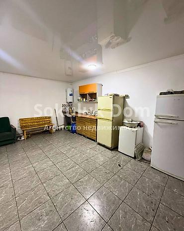 Продажа коттеджей и домов: 🏠Продается бизнес в с. Сокулук 🟡Участок: 10,5 соток (Фактически 15 — 14