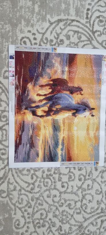 Картины: Продаю готовую картину 30 на 40см (мозайка) и картину красками на — 31