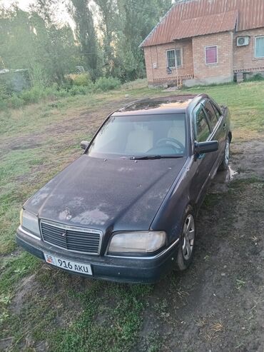 запчасть на мерс 814: Mercedes-Benz : 1996 г., 1.8 л, Механика, Бензин, Седан