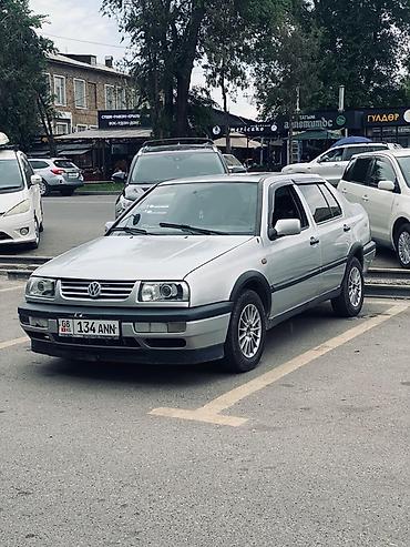 s4 2 2: Volkswagen Vento: 1996 г., 1.8 л, Механика, Бензин, Седан — 6