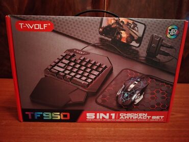 Noutbuklar üçün örtük və çantalar: T-WOLF TF950 5-in-1 oyun dəsti Komplektin tərkibi: - T-WOLF tək əlli