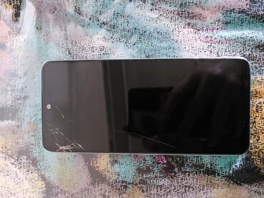 xiaomi mi 9t 128gb qiymeti: Salam Telefon 6 ram 128 yadaşdır tek problemi ekranda çat var telefon