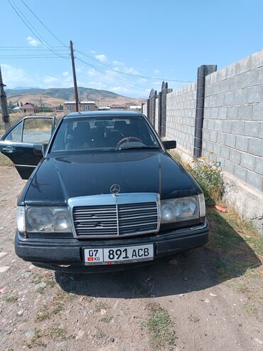 Продажа авто: Mercedes-Benz W124: 1992 г., 2.3 л, Механика, Бензин, Седан