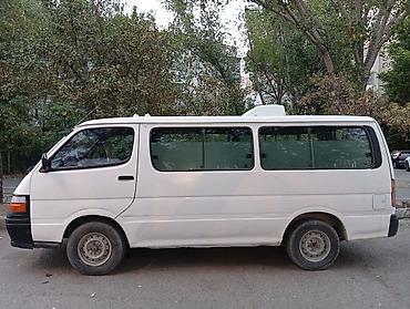 нексия 1999: Toyota Hiace: 1999 г., 2 л, Механика, Бензин, Фургон — 4