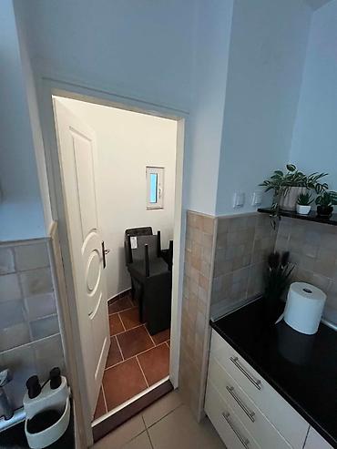 Prodaja stanova: NA PRODAJU – MODERNO OPREMLJEN STAN 73 m² + terasa, BAGLJAŠ – — 14