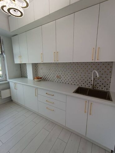квартира берилет салиева алматинка: 3 комнаты, 65 м², Индивидуалка, 9 этаж, Евроремонт