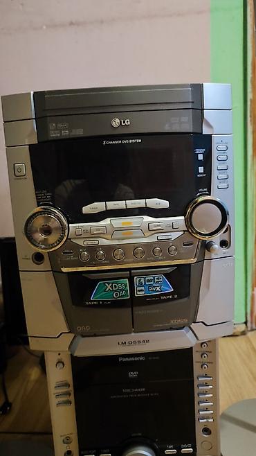 major 4: Salam. Şəkildə 4 Məhsul var LG musiqi mərkəzi 5.1 işləkdir Samsung — 2