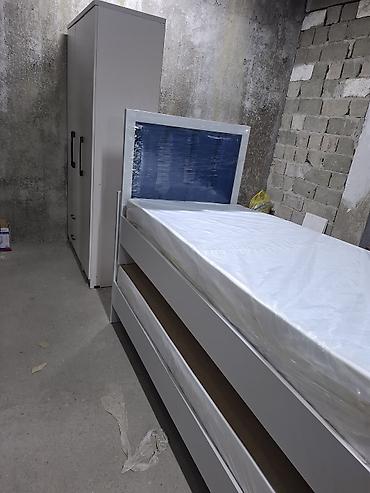 Односпальные кровати: Односпальная кровать, Новый, С мягким изголовьем, длина - 2 см — 18