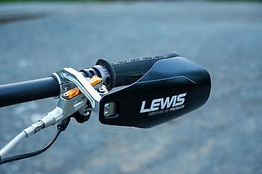 108: Lewis Prosafe Handguards — легкие и прочные защитные щитки для руля — 1